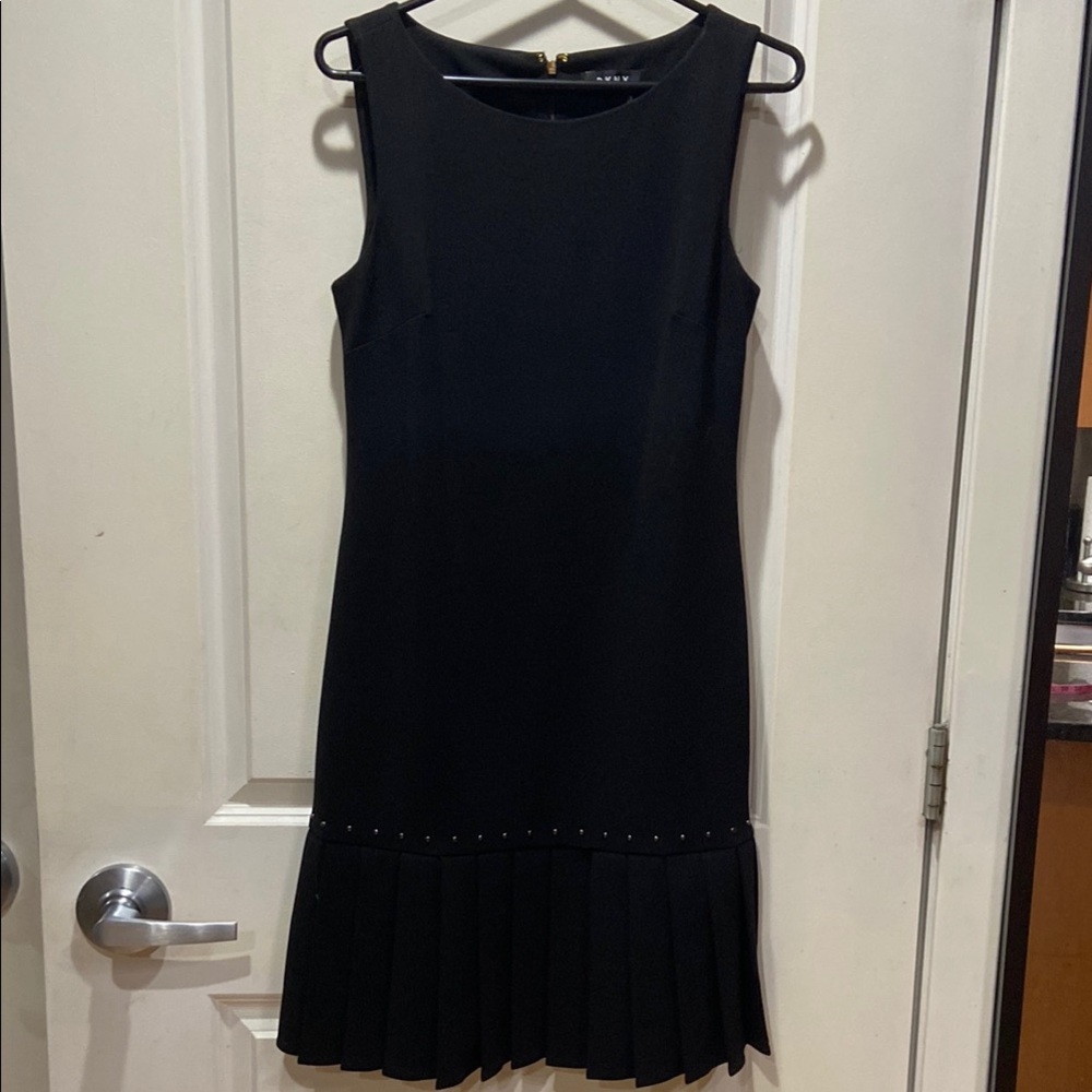 DKNY Dress US Medium (6-8) EUC
